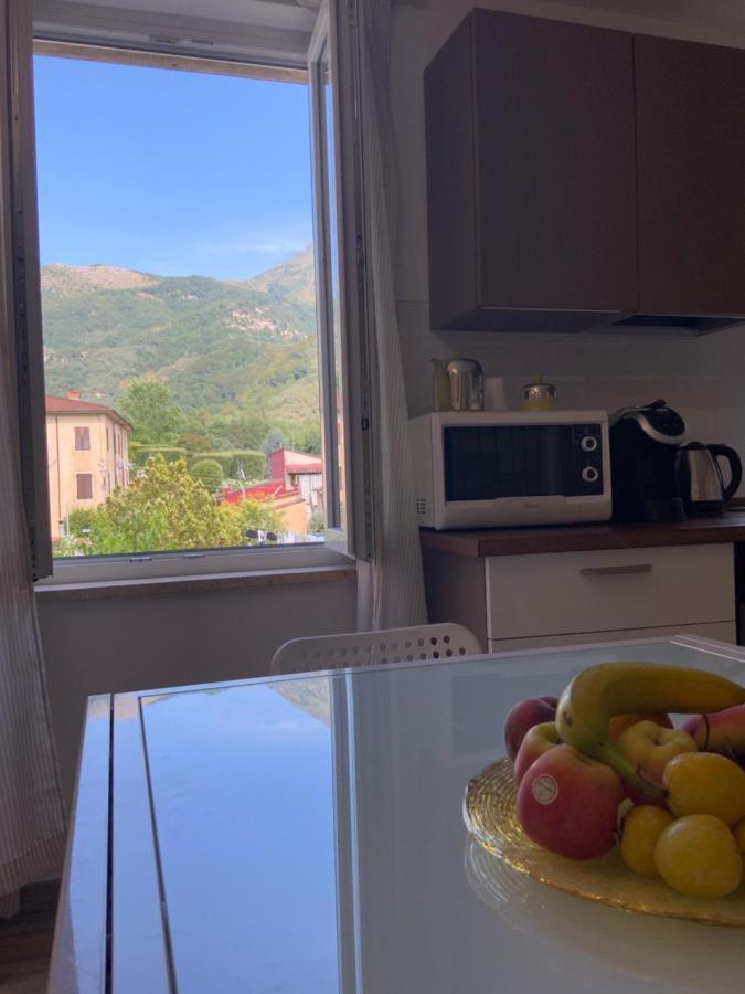 Casa La Wanda - Camaiore Toscana - 2 Bedroom & Terrace ภายนอก รูปภาพ