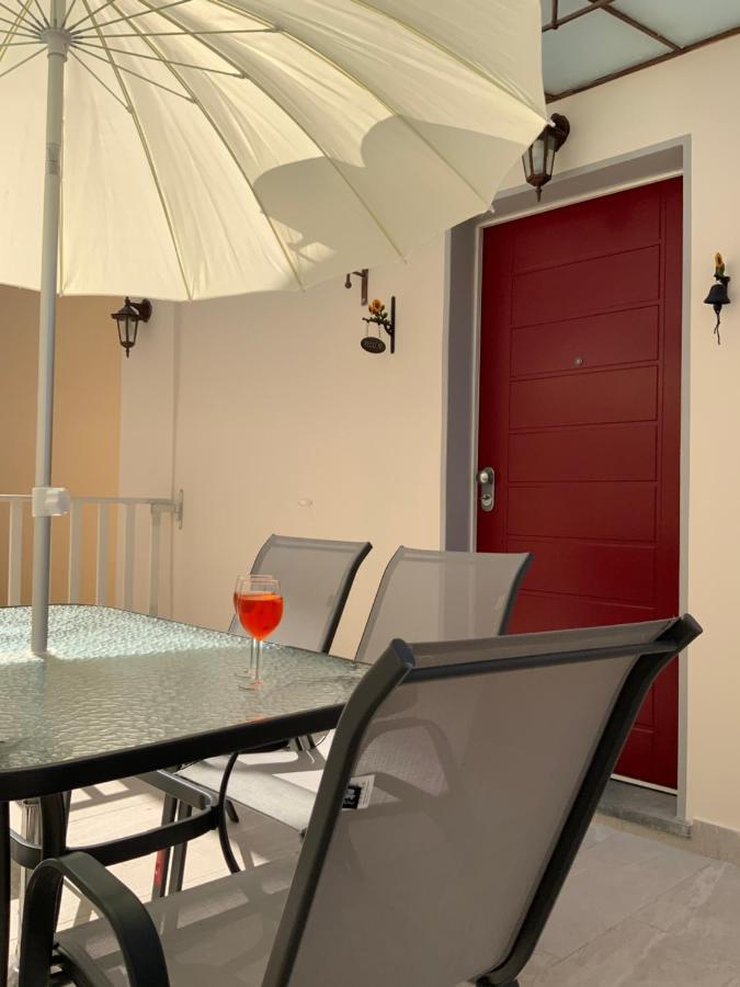 Casa La Wanda - Camaiore Toscana - 2 Bedroom & Terrace ภายนอก รูปภาพ